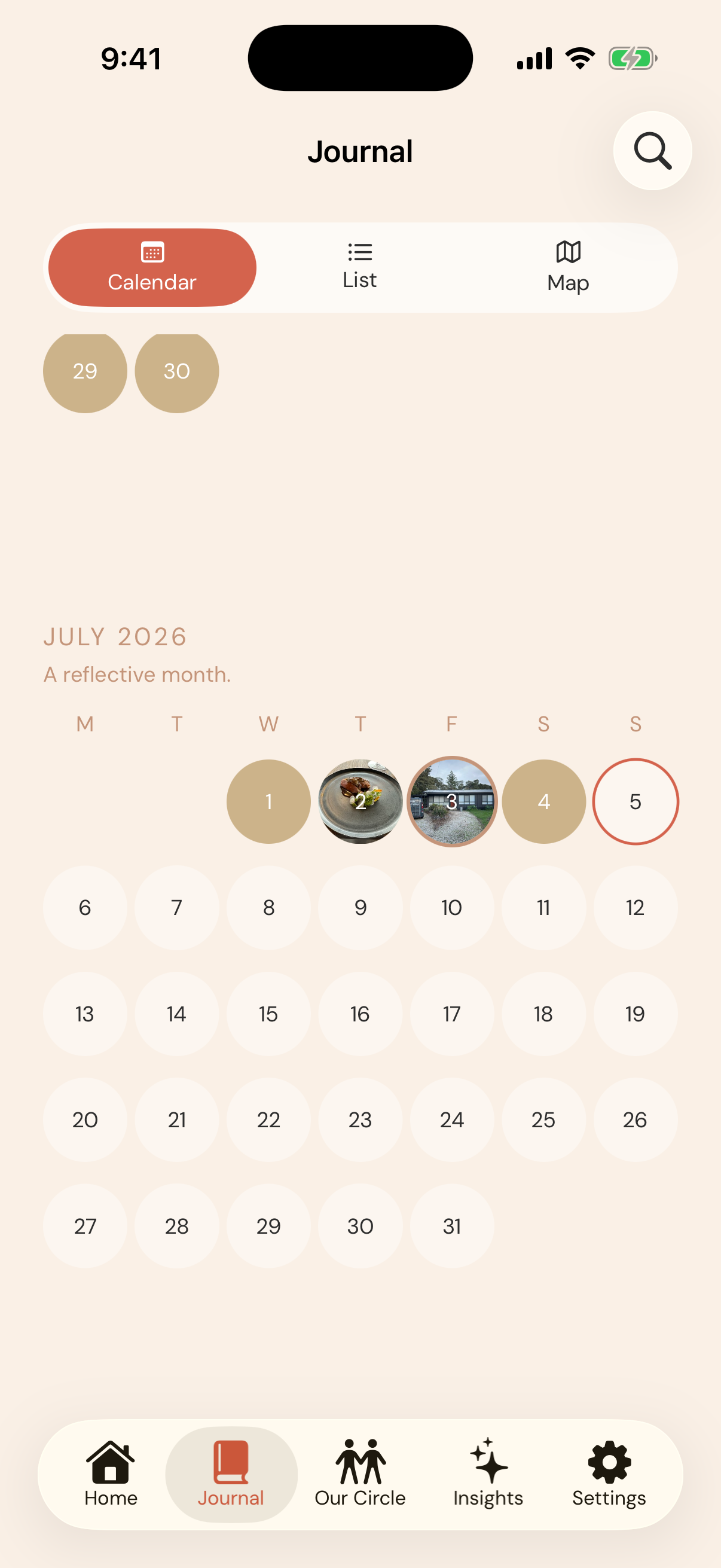Our Circle Journal: a calendar of shared moments